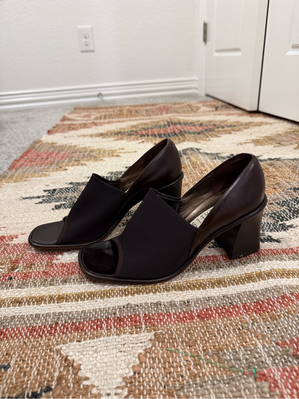 Vintage 90s NICKELS Brown Square Toe Block Heels - Made in Italy (Size 7.5N)